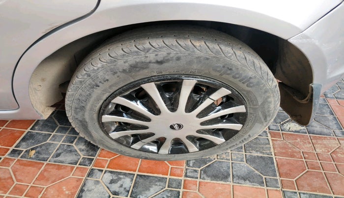 2013 Ford Figo ZXI 1.4 DIESEL, Diesel, Manual, 72,288 km, tyre