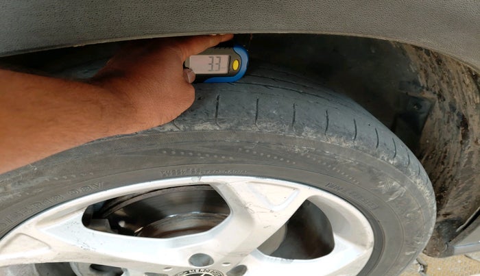 2018 Mercedes Benz GLA Class 200 D Sports, Diesel, Automatic, 1,17,942 km, tyre