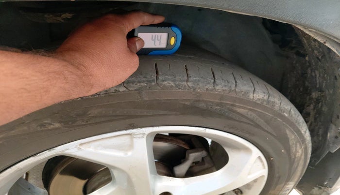 2018 Mercedes Benz GLA Class 200 D Sports, Diesel, Automatic, 1,17,942 km, tyre