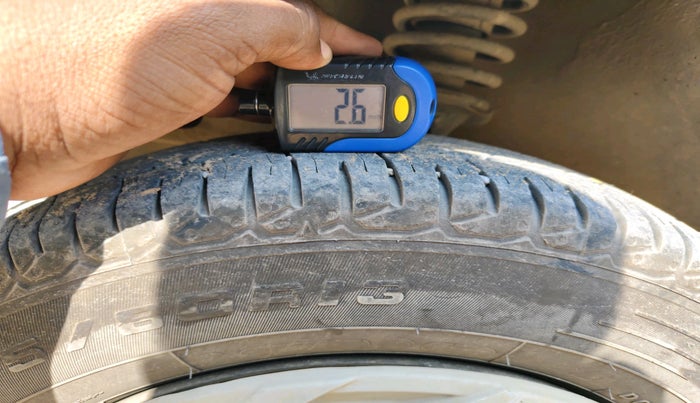 2022 Maruti Eeco 5 STR AC (O), Petrol, Manual, 50,699 km, tyre