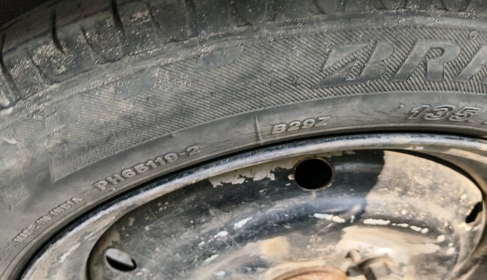 2013 Tata Nano EMAX LX CNG, Petrol, Manual, 74,147 km, tyre