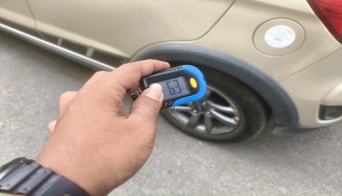 2018 Ford FREESTYLE TITANIUM 1.2 PETROL, Petrol, Manual, 77,990 km, tyre