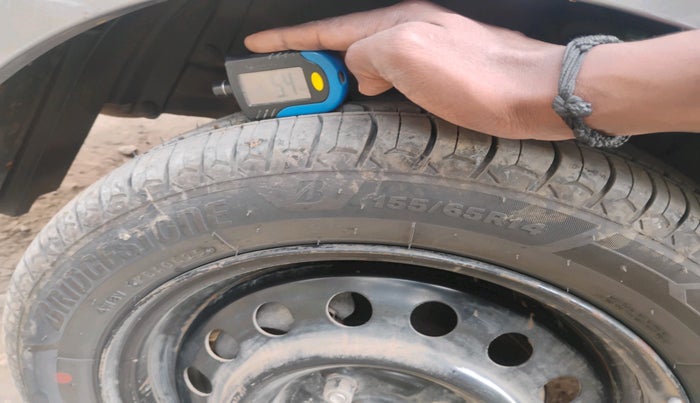 2013 Maruti Wagon R 1.0 VXI, Petrol, Manual, 95,157 km, tyre