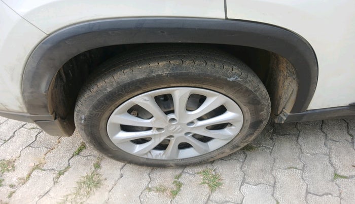 2024 Maruti Grand Vitara DELTA CNG, Petrol, Manual, 34,879 km, tyre