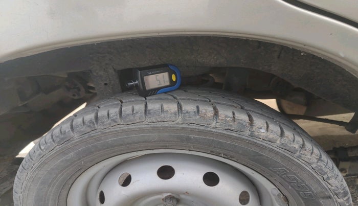 2012 Maruti Alto LXI, Petrol, Manual, 23,193 km, tyre