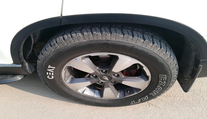 2019 Mahindra ALTURAS G4 4WD AT, Diesel, Automatic, 1,17,406 km, tyre