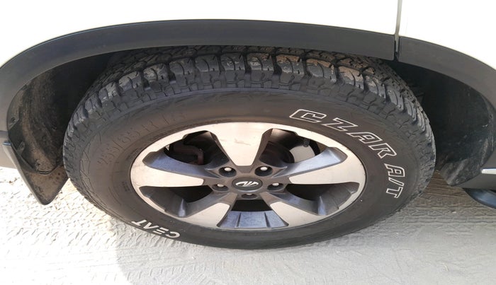 2019 Mahindra ALTURAS G4 4WD AT, Diesel, Automatic, 1,17,406 km, tyre