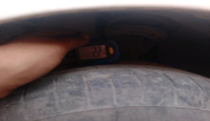 2013 Ford Ecosport AMBIENTE 1.5L DIESEL, Diesel, Manual, 1,82,774 km, tyre