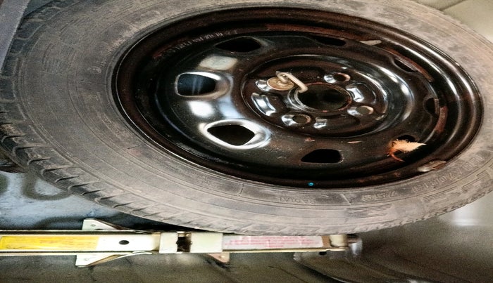 2010 Hyundai Santro Xing GLS, Petrol, Manual, 47,648 km, tyre