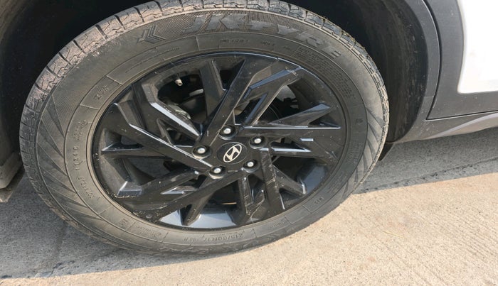 2024 Hyundai Creta S (O) 1.5 PETROL, Petrol, Manual, 32,749 km, tyre