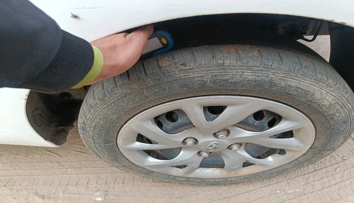 2019 Hyundai Grand i10 SPORTZ 1.2 KAPPA VTVT, Petrol, Manual, 31,254 km, tyre