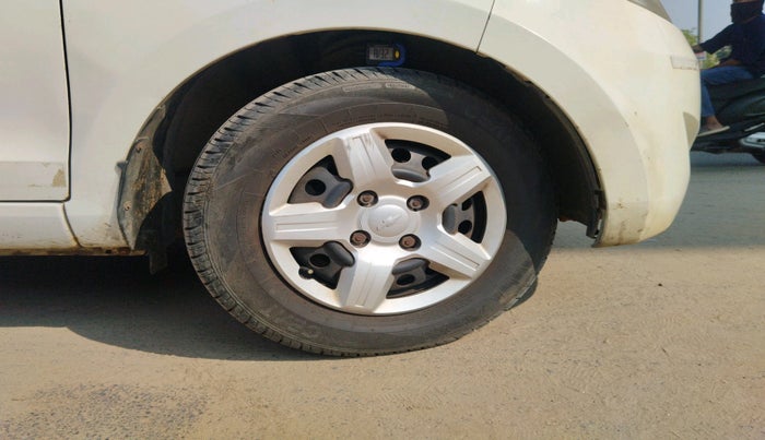 2013 Chevrolet Enjoy 1.3 LS 7 STR, Diesel, Manual, 1,35,118 km, tyre