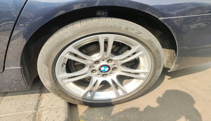 2013 BMW 5 Series 530D M SPORT, Diesel, Automatic, 64,133 km, tyre