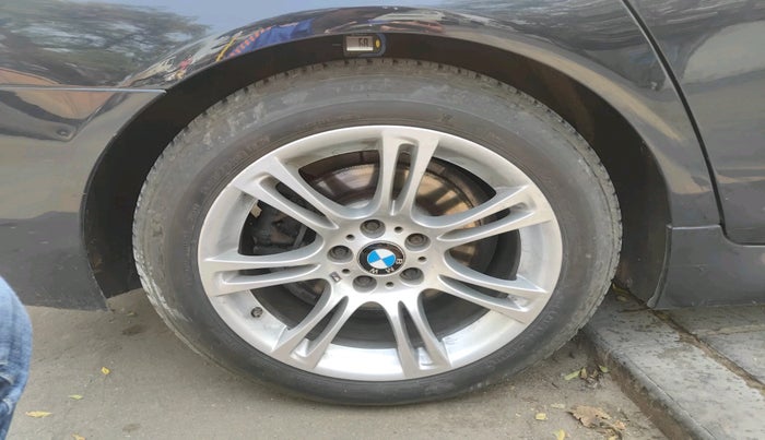 2013 BMW 5 Series 530D M SPORT, Diesel, Automatic, 64,133 km, tyre