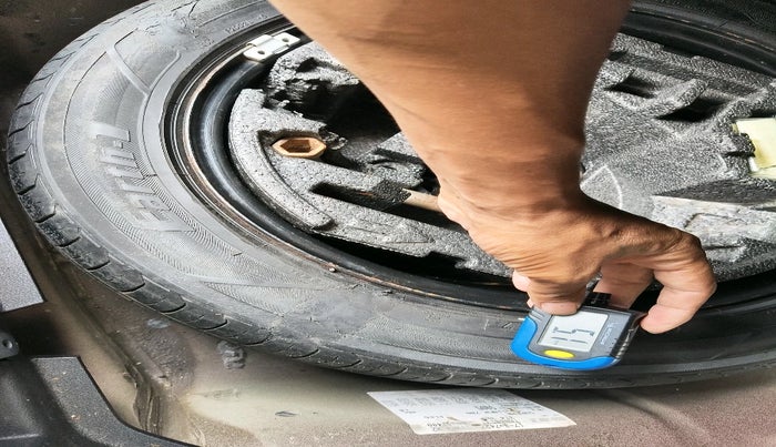 2010 Skoda Superb ELEGANCE 1.8 TSI AT, Petrol, Automatic, 76,017 km, tyre