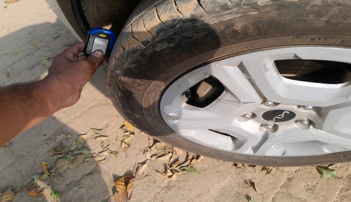 2022 KIA SONET HTK 1.5, Diesel, Manual, 1,13,622 km, tyre