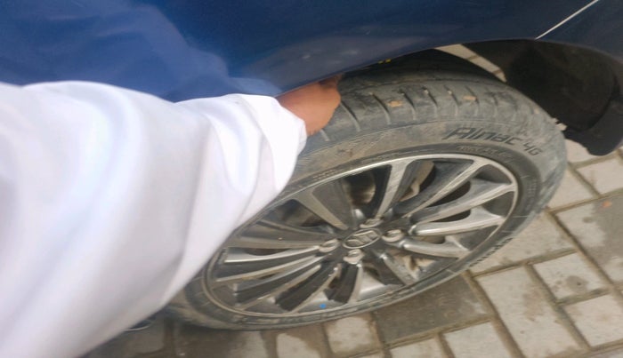 2019 Maruti Ciaz ALPHA  AT 1.5 SHVS PETROL, Petrol, Automatic, 40,991 km, tyre