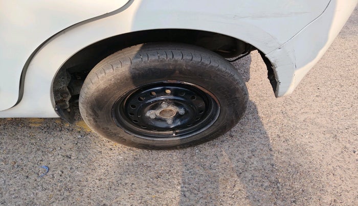 2019 Maruti New Wagon-R LXI CNG 1.0, Petrol, Manual, 93,148 km, tyre