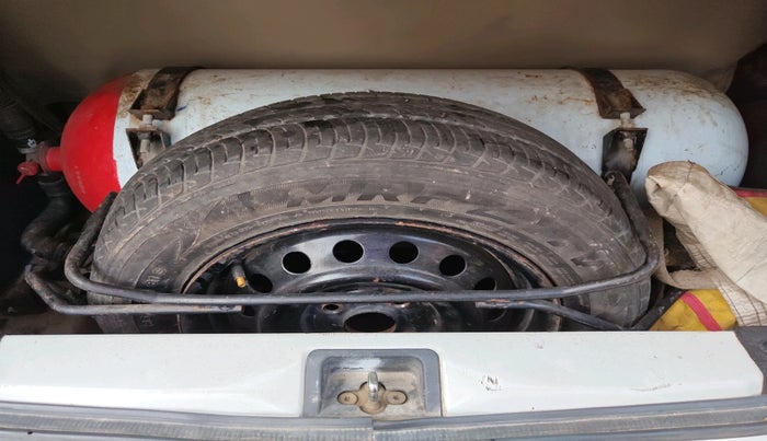 2019 Maruti New Wagon-R LXI CNG 1.0, Petrol, Manual, 93,148 km, tyre