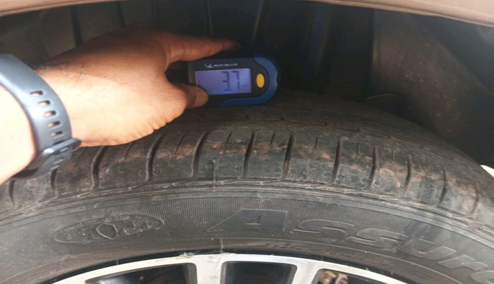 2017 Maruti Dzire ZXI PLUS, Petrol, Manual, 75,638 km, tyre