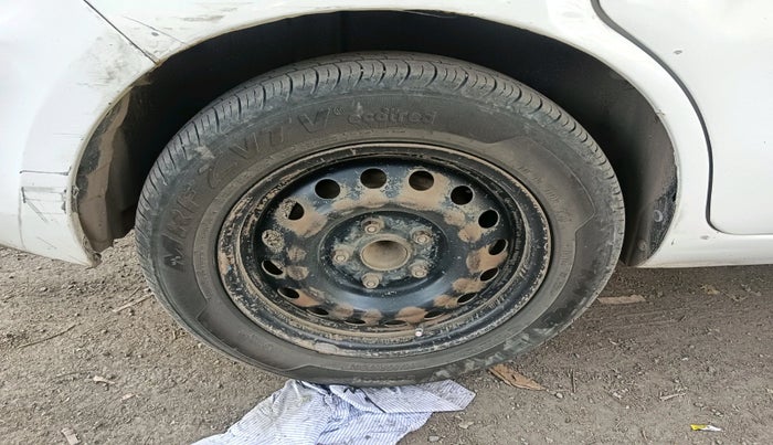 2014 Maruti Ertiga VXI CNG, Petrol, Manual, 1,91,918 km, tyre