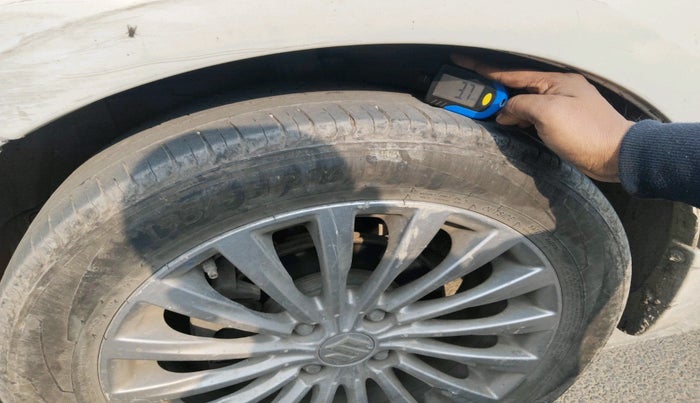 2014 Maruti Ciaz ZXI, Petrol, Manual, 78,237 km, tyre