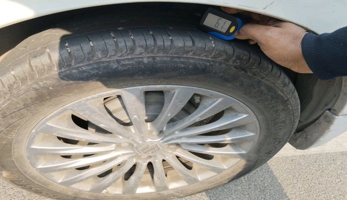 2014 Maruti Ciaz ZXI, Petrol, Manual, 78,237 km, tyre