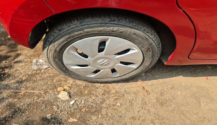 2016 Maruti Celerio VXI AMT, Petrol, Automatic, 1,04,855 km, tyre