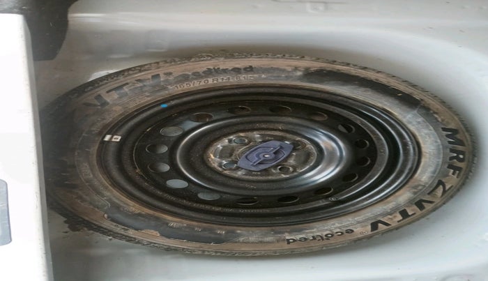 2023 Maruti New Wagon-R VXI 1.0, Petrol, Manual, 15,362 km, tyre