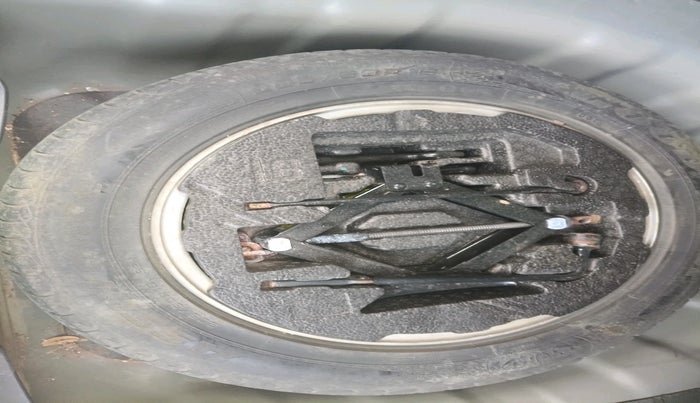 2014 Hyundai New Elantra 1.8 SX AT VTVT, Petrol, Automatic, 85,392 km, tyre