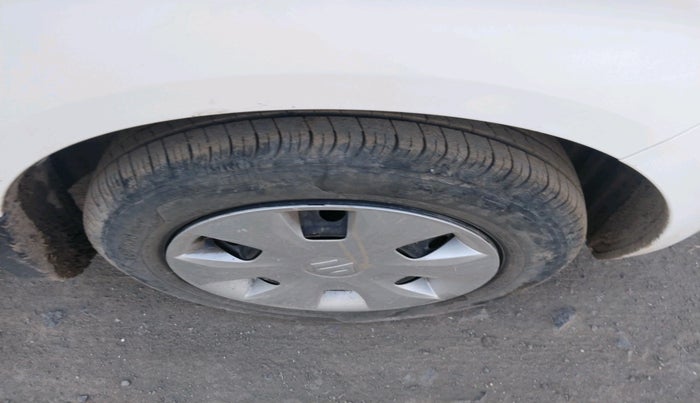 2023 Maruti New Wagon-R VXI CNG 1.0, Petrol, Manual, 25,321 km, tyre