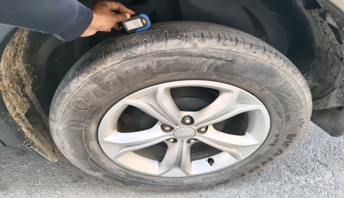 2024 Tata Harrier PURE PLUS, Diesel, Manual, 35,414 km, tyre