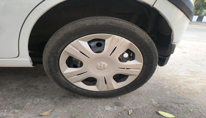 2014 Maruti Wagon R 1.0 VXI, Petrol, Manual, 95,517 km, tyre