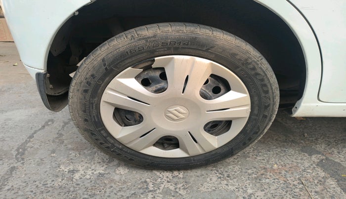 2014 Maruti Wagon R 1.0 VXI, Petrol, Manual, 95,517 km, tyre