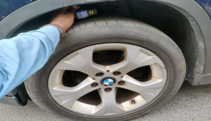 2011 BMW X1 sDrive20d, Diesel, Automatic, 1,01,414 km, tyre