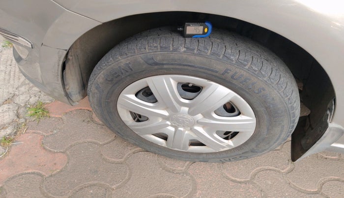 2013 Skoda Rapid AMBITION 1.6 MPI AT, Petrol, Automatic, 79,531 km, tyre