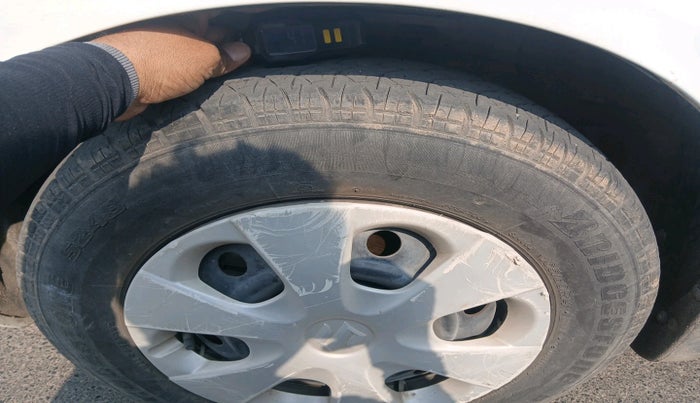 2011 Maruti Ritz VXI, Petrol, Manual, 41,142 km, tyre