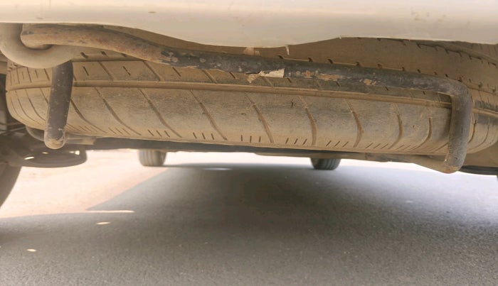 2016 Maruti Ertiga ZDI SHVS, Diesel, Manual, 2,03,372 km, tyre