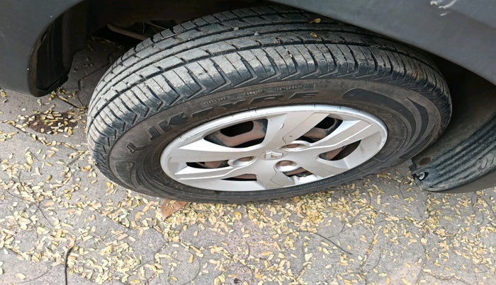 2016 Renault Kwid RXT 0.8, Petrol, Manual, 29,004 km, tyre