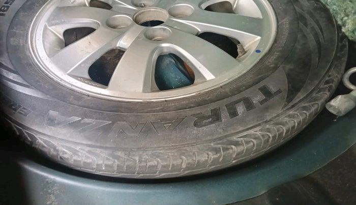 2010 Maruti Ritz ZXI, Petrol, Manual, 31,801 km, tyre