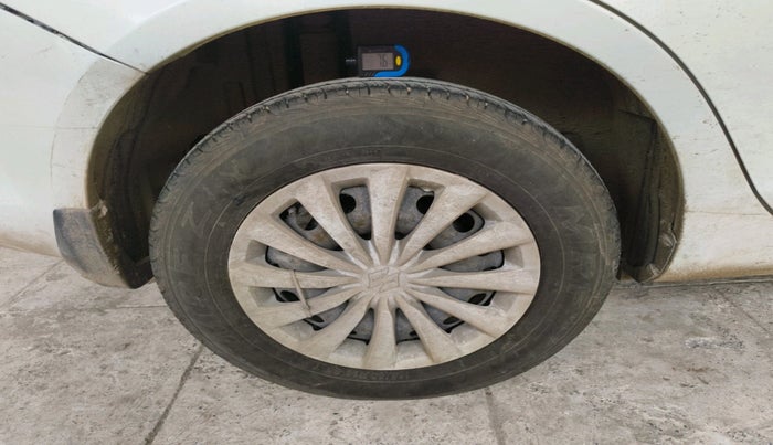 2017 Maruti Swift Dzire VXI, Petrol, Manual, 54,378 km, tyre