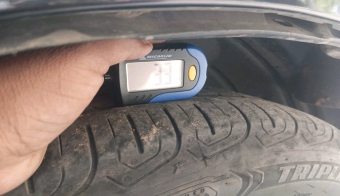 2012 Honda City 1.5L I-VTEC V MT, Petrol, Manual, 86,407 km, tyre