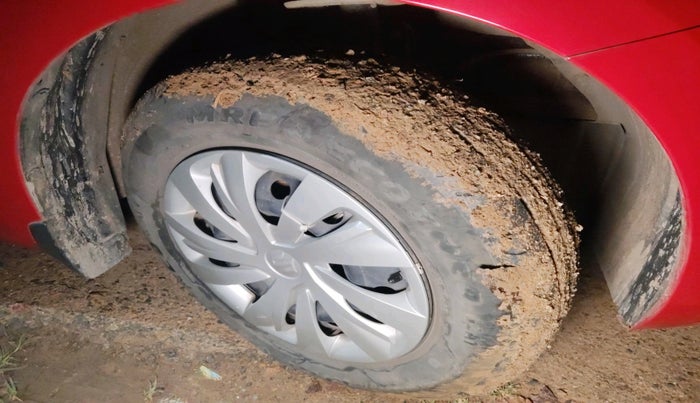 2024 Maruti Swift VXi (O), Petrol, Manual, 13,705 km, tyre