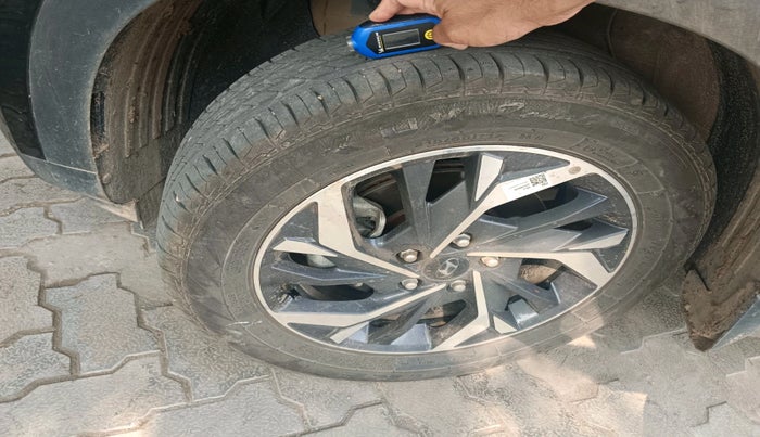 2023 Hyundai Creta E 1.5 PETROL, Petrol, Manual, 11,000 km, tyre