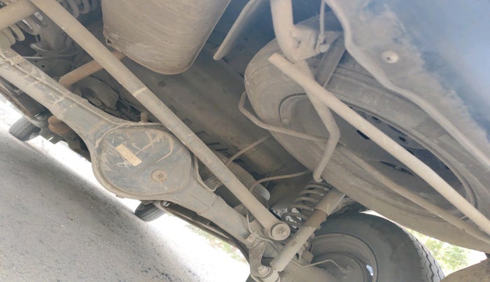 2020 Maruti Eeco 5 STR CNG WITH HTR, Petrol, Manual, 1,60,816 km, tyre