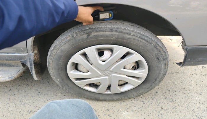 2020 Maruti Eeco 5 STR CNG WITH HTR, Petrol, Manual, 1,60,816 km, tyre