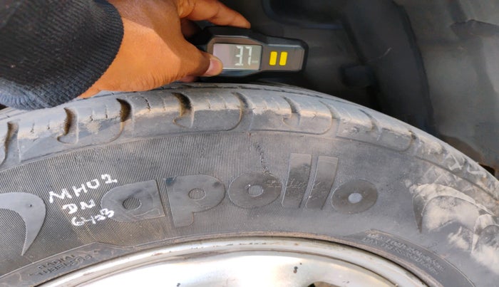 2014 Renault Duster RXL PETROL, Petrol, Manual, 51,250 km, tyre