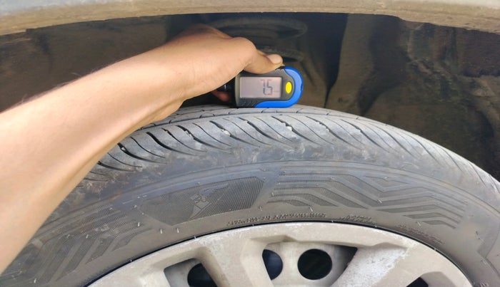 2017 Maruti Vitara Brezza LDI, Diesel, Manual, 1,83,781 km, tyre