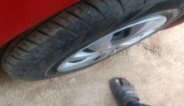 2022 Maruti Swift VXI, Petrol, Manual, 54,972 km, tyre