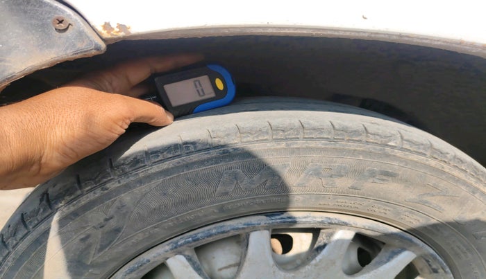 2011 Maruti Alto LXI, Petrol, Manual, 1,70,630 km, tyre